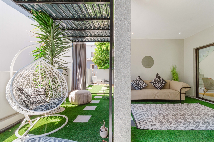 To Let 3 Bedroom Property for Rent in Craigavon Gauteng
