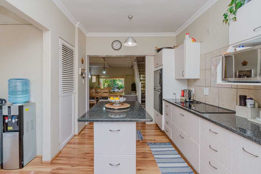 3 Bedroom Property for Sale in Lonehill Gauteng