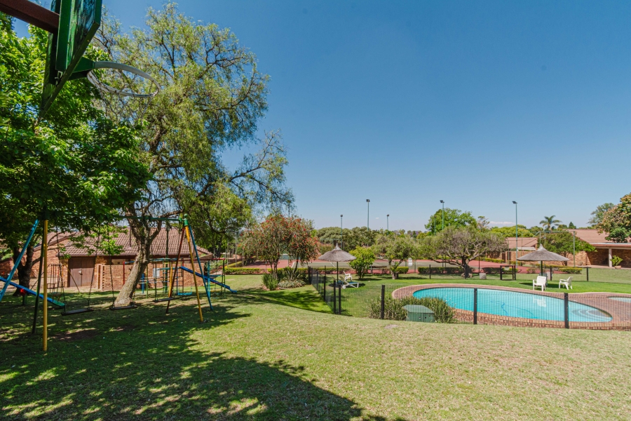 3 Bedroom Property for Sale in Lonehill Gauteng