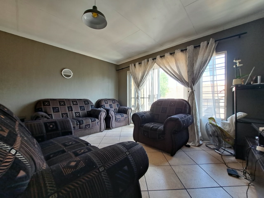 To Let 2 Bedroom Property for Rent in Wilgeheuwel Gauteng