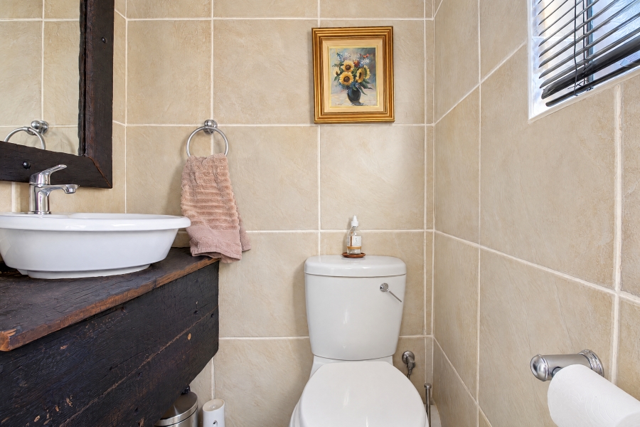 3 Bedroom Property for Sale in Faerie Glen Gauteng