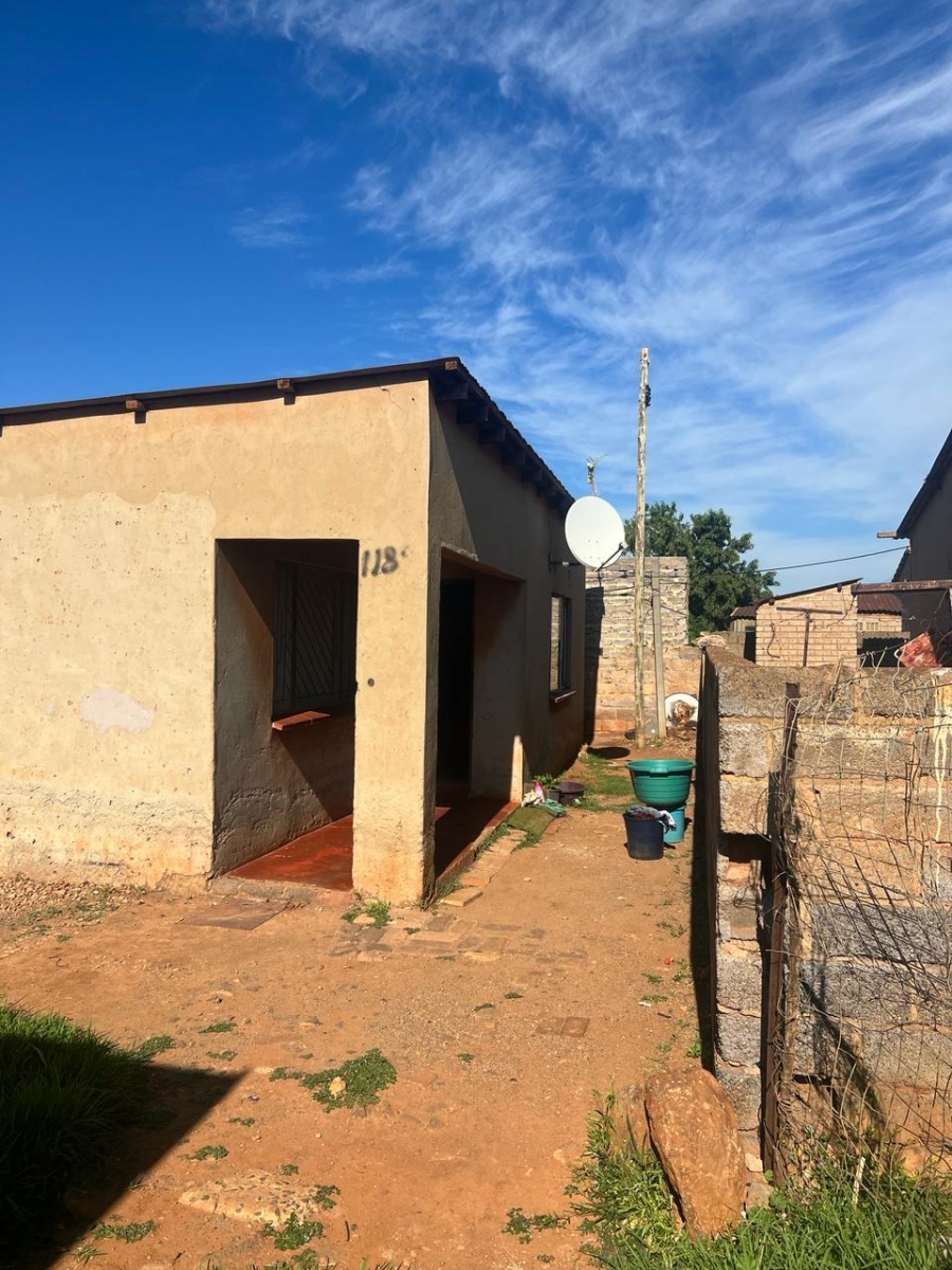 2 Bedroom Property for Sale in Orange Farm Gauteng