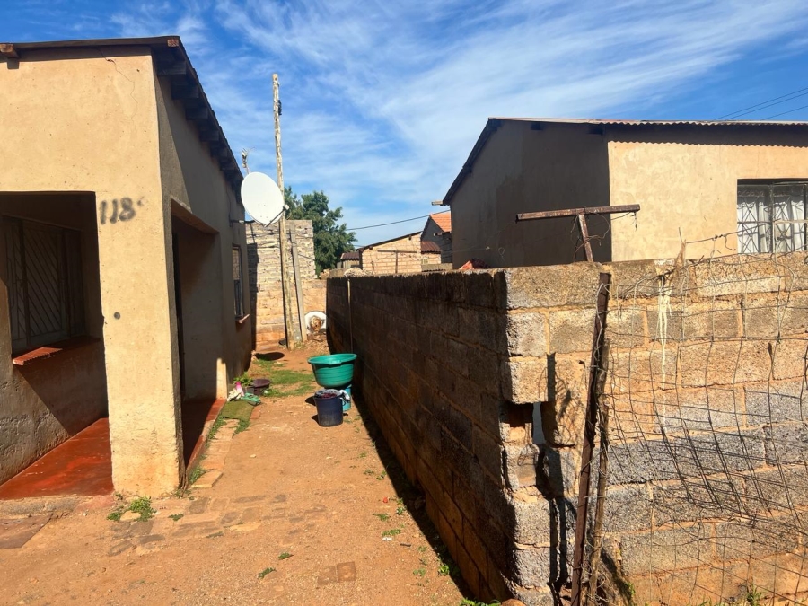 2 Bedroom Property for Sale in Orange Farm Gauteng