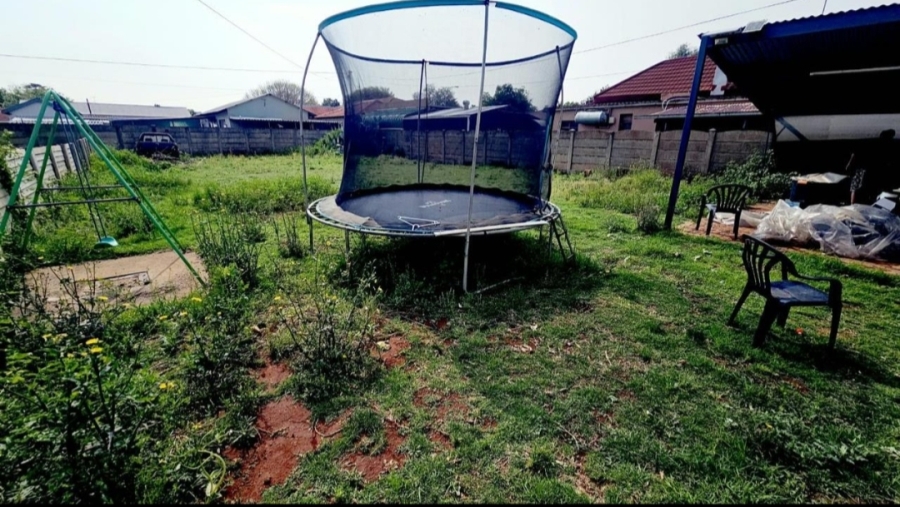 2 Bedroom Property for Sale in Rothdene Gauteng