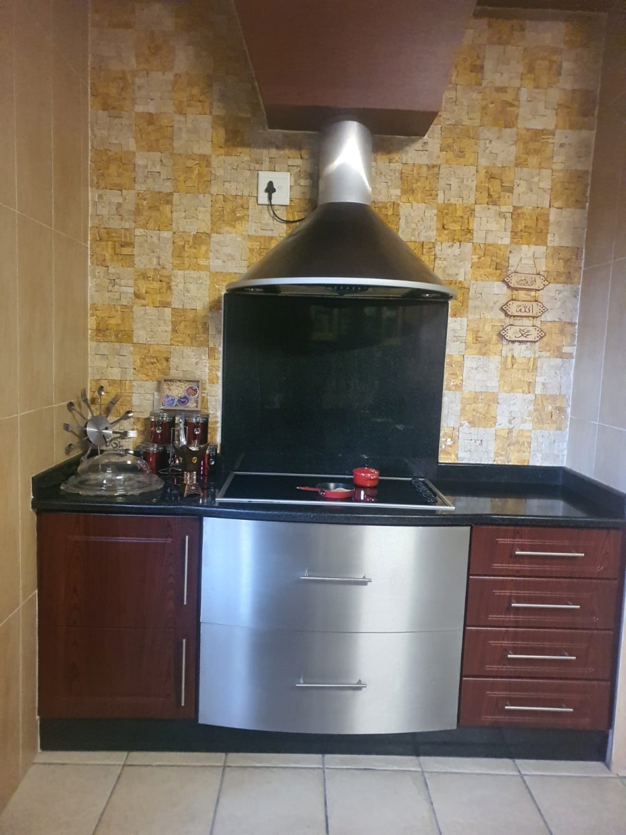 5 Bedroom Property for Sale in Christoburg Gauteng