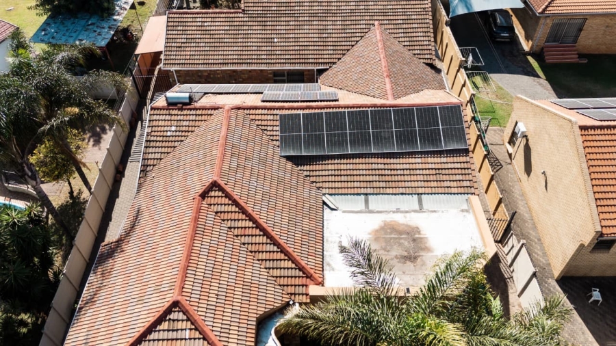 5 Bedroom Property for Sale in Christoburg Gauteng
