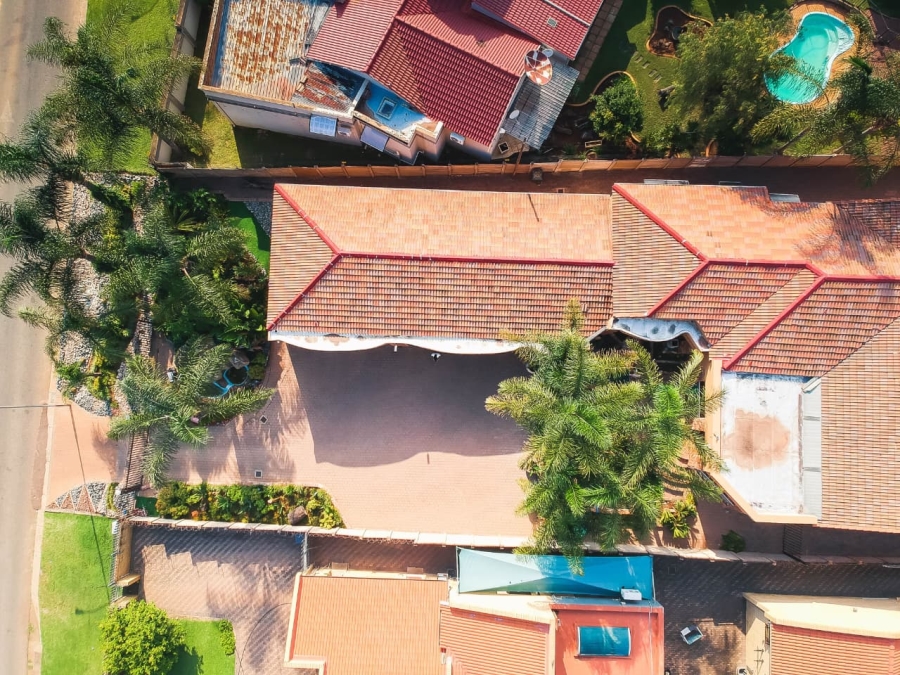 5 Bedroom Property for Sale in Christoburg Gauteng