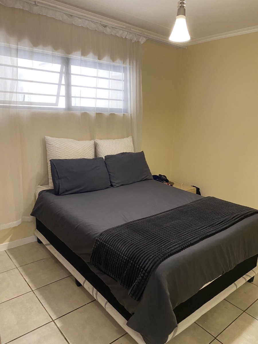 To Let 2 Bedroom Property for Rent in Comet Gauteng