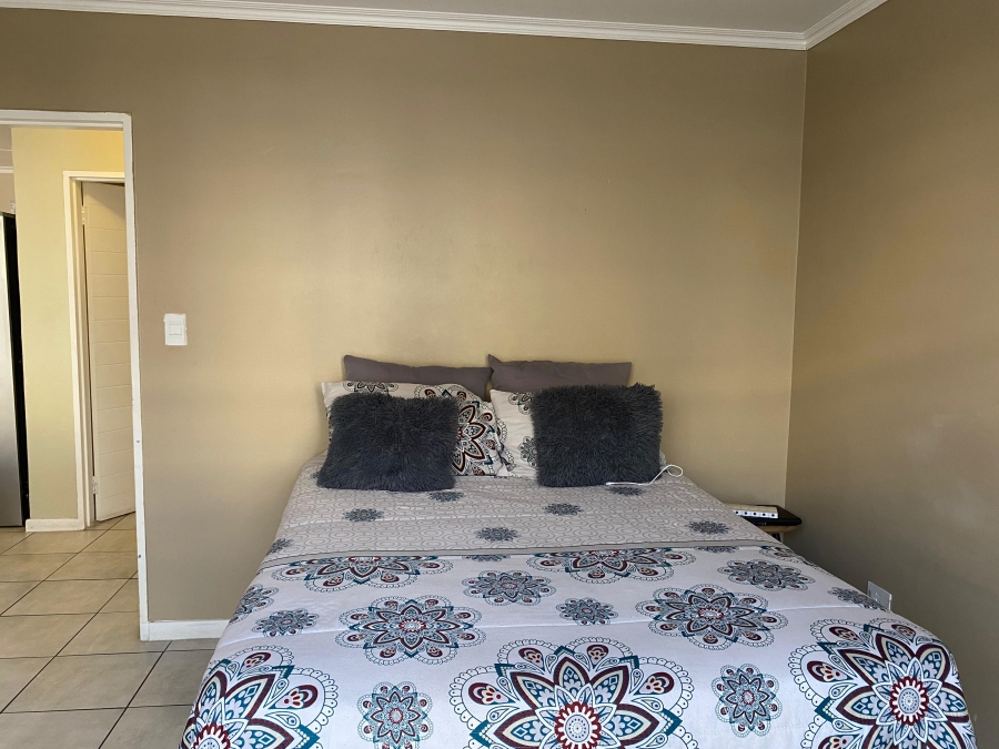 To Let 2 Bedroom Property for Rent in Comet Gauteng