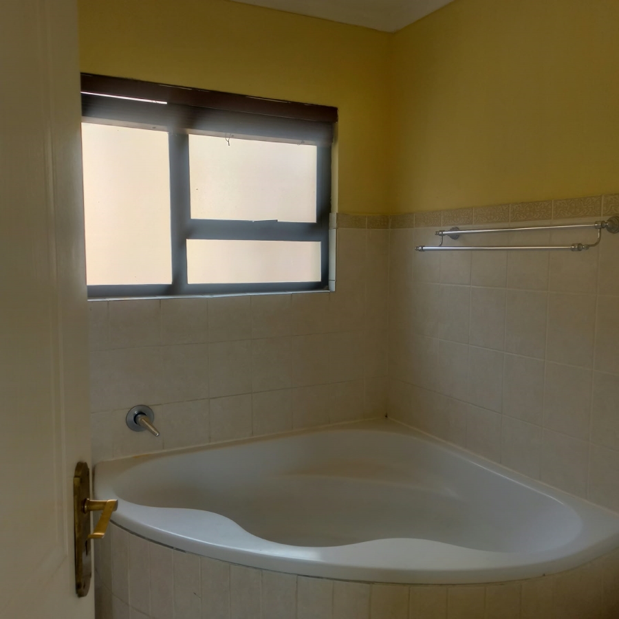 To Let 3 Bedroom Property for Rent in Winchester Hills Gauteng