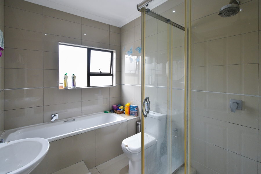 3 Bedroom Property for Sale in Olympus AH Gauteng
