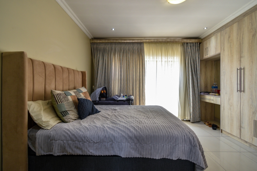 3 Bedroom Property for Sale in Olympus AH Gauteng