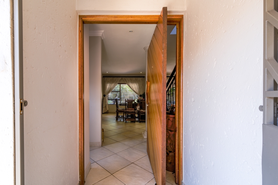 3 Bedroom Property for Sale in Faerie Glen Gauteng