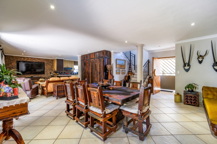 3 Bedroom Property for Sale in Faerie Glen Gauteng