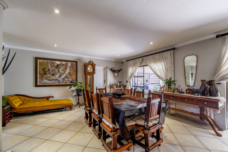 3 Bedroom Property for Sale in Faerie Glen Gauteng