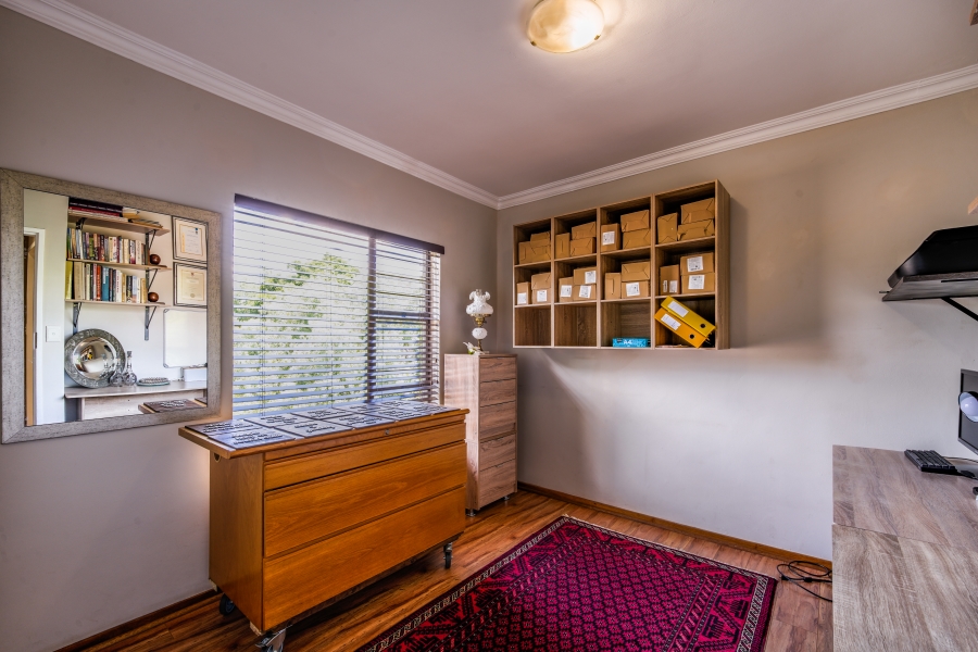 3 Bedroom Property for Sale in Faerie Glen Gauteng