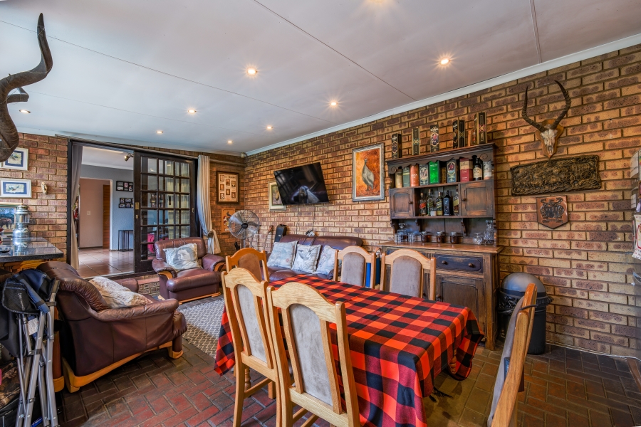 3 Bedroom Property for Sale in Moreleta Park Gauteng