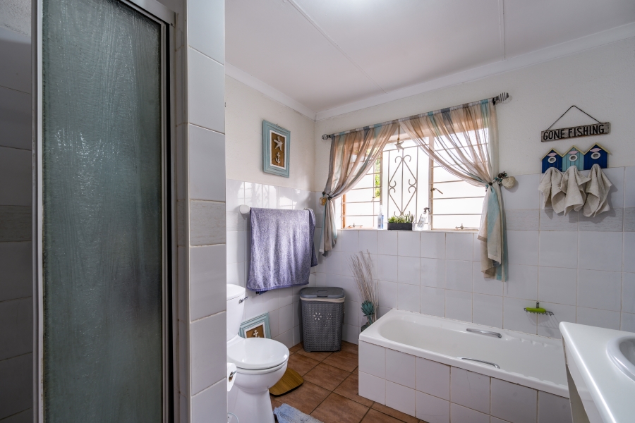 3 Bedroom Property for Sale in Moreleta Park Gauteng