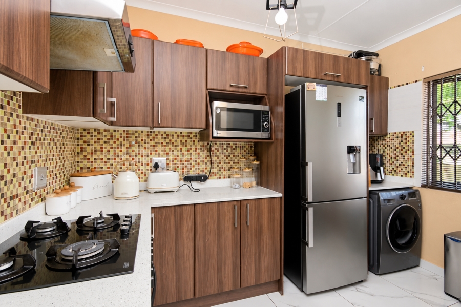3 Bedroom Property for Sale in Halfway Gardens Gauteng