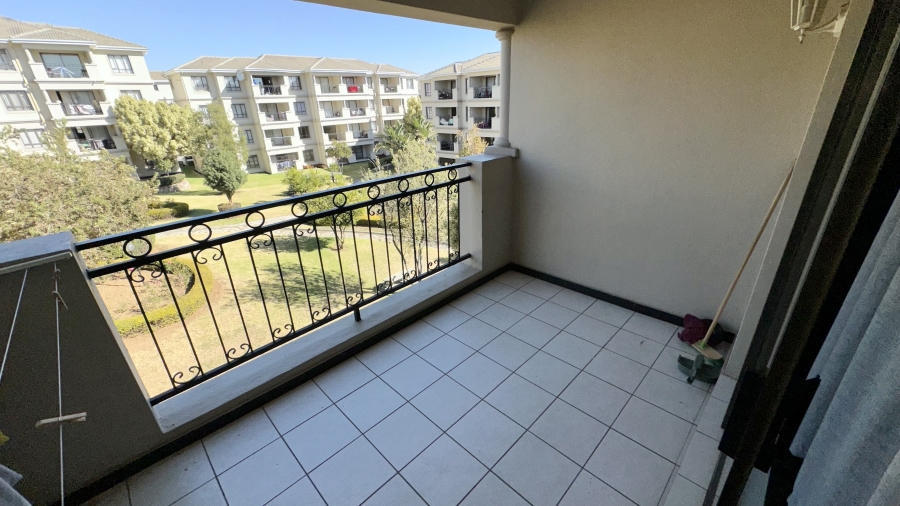 2 Bedroom Property for Sale in Noordwyk Gauteng