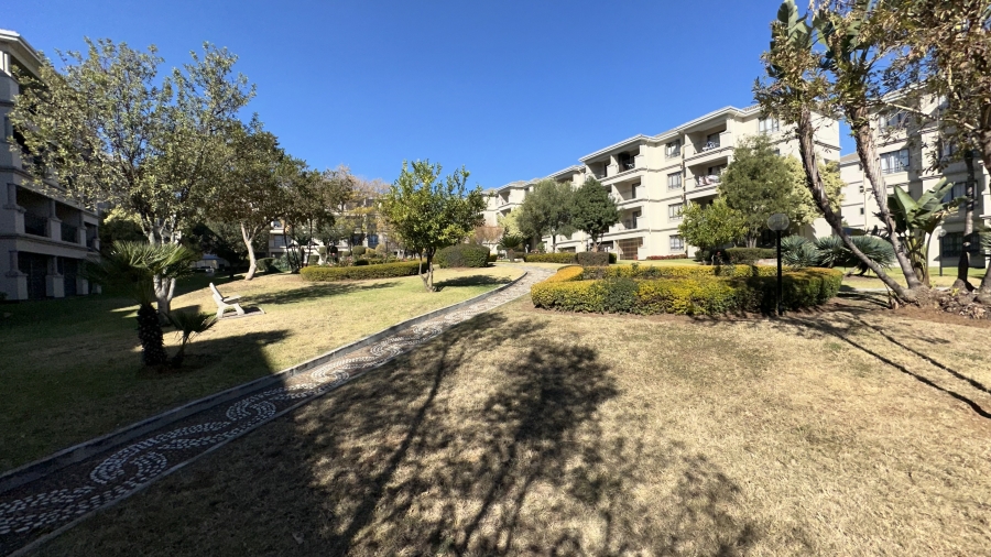2 Bedroom Property for Sale in Noordwyk Gauteng