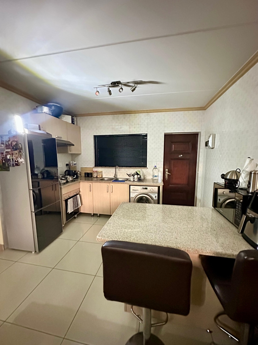 1 Bedroom Property for Sale in Noordwyk Gauteng