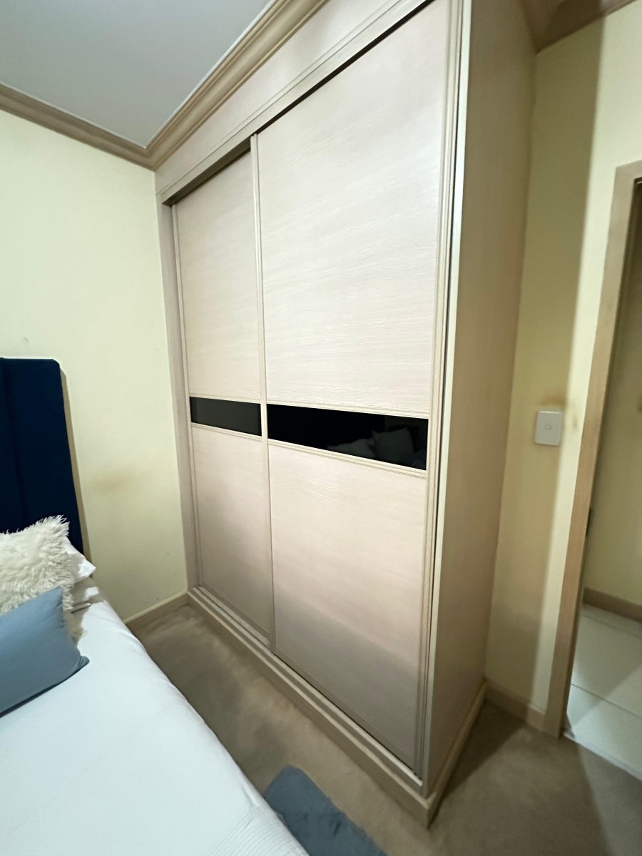 1 Bedroom Property for Sale in Noordwyk Gauteng