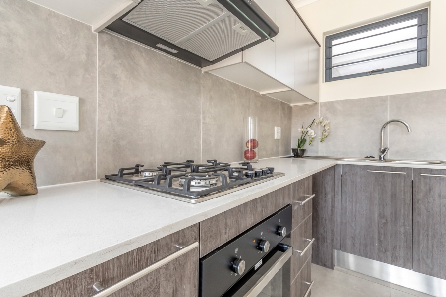 To Let 1 Bedroom Property for Rent in Noordhang Gauteng