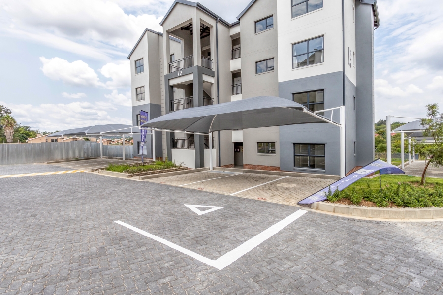 To Let 1 Bedroom Property for Rent in Noordhang Gauteng