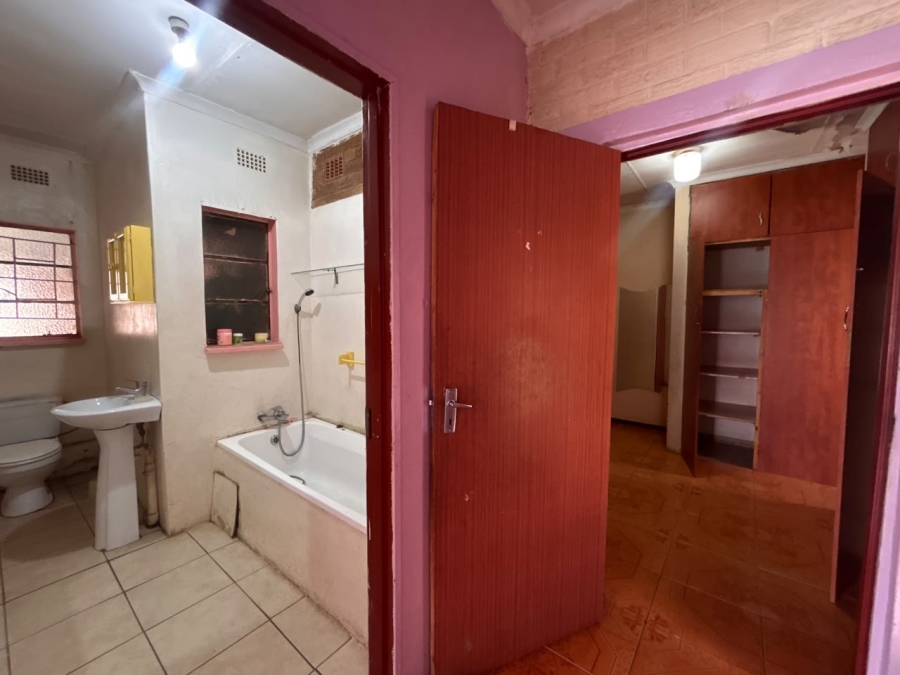 3 Bedroom Property for Sale in Vanderbijlpark CE 4 Gauteng
