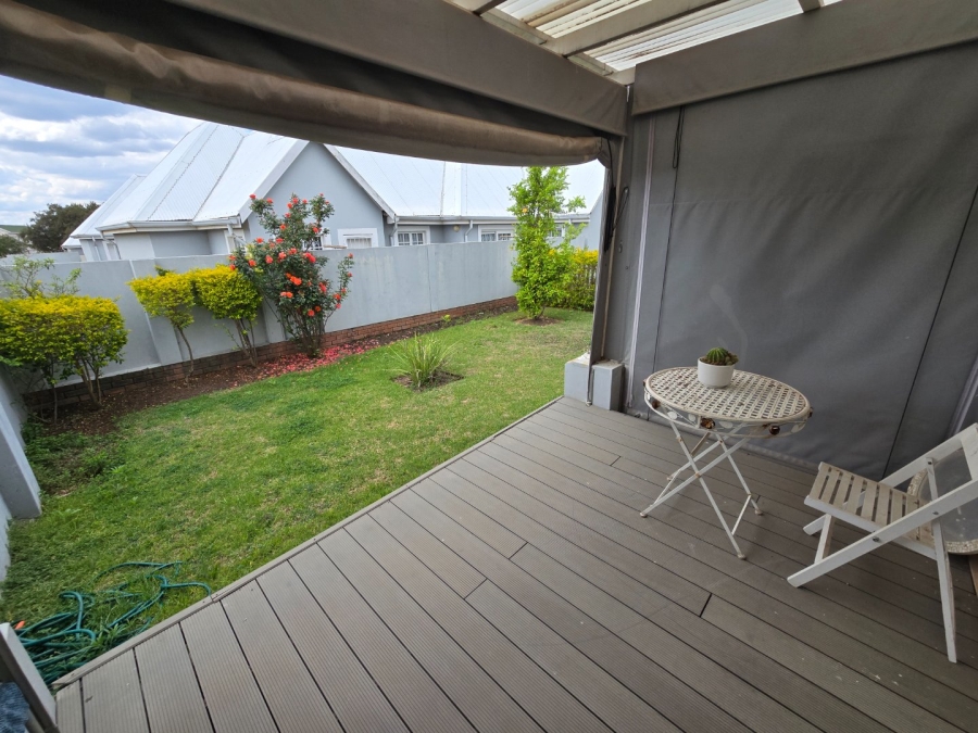 2 Bedroom Property for Sale in Montana Tuine Gauteng
