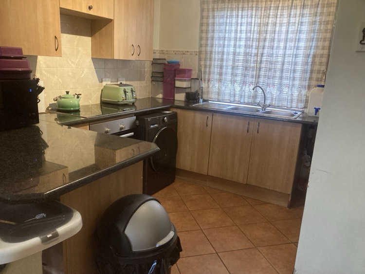 2 Bedroom Property for Sale in Montana Tuine Gauteng