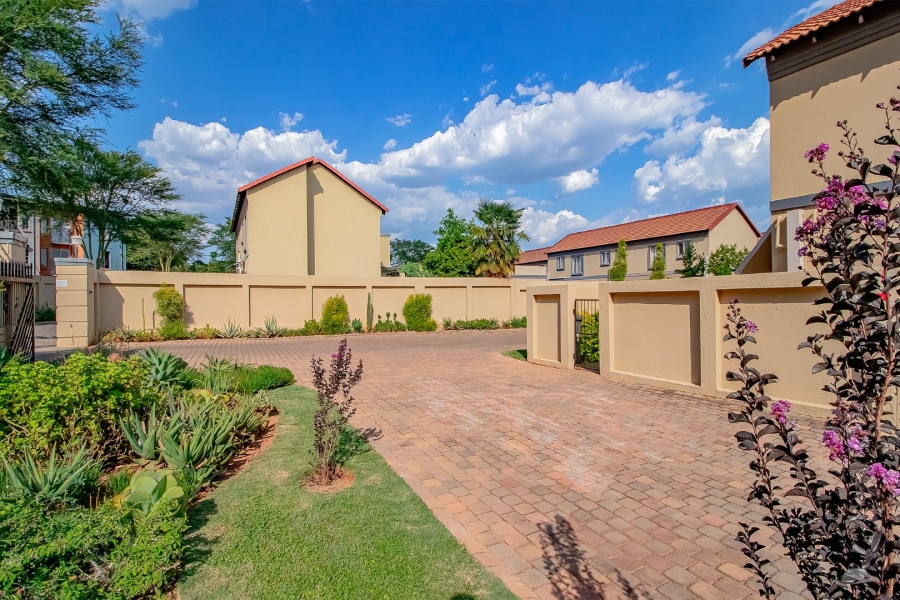 1 Bedroom Property for Sale in Annlin Gauteng