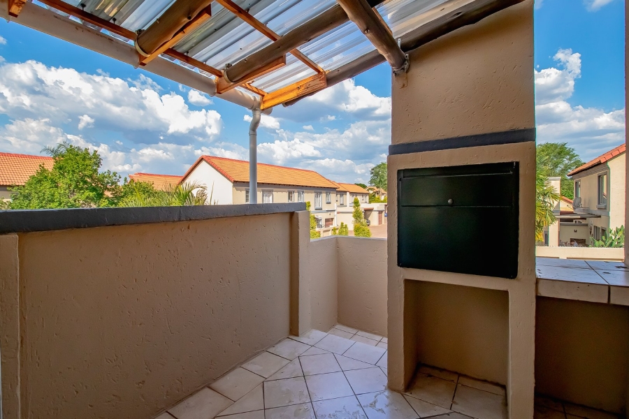 1 Bedroom Property for Sale in Annlin Gauteng