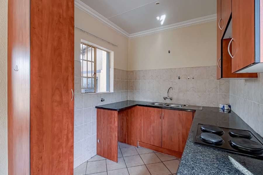 1 Bedroom Property for Sale in Annlin Gauteng