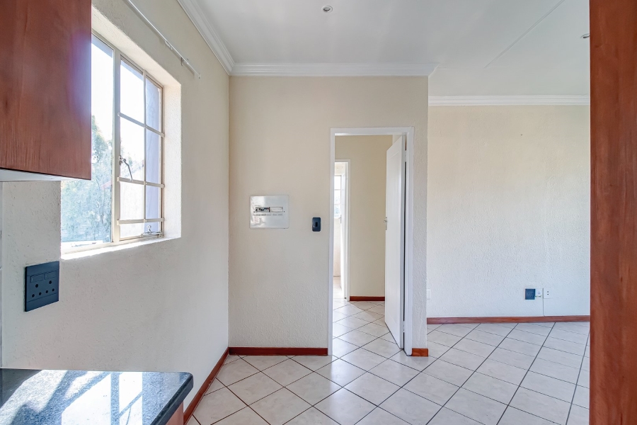 1 Bedroom Property for Sale in Annlin Gauteng