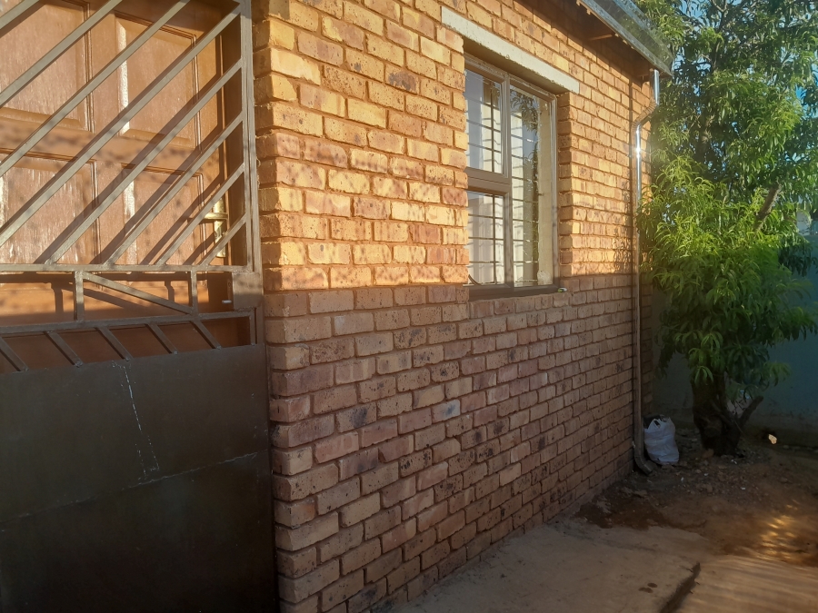3 Bedroom Property for Sale in Nellmapius Gauteng