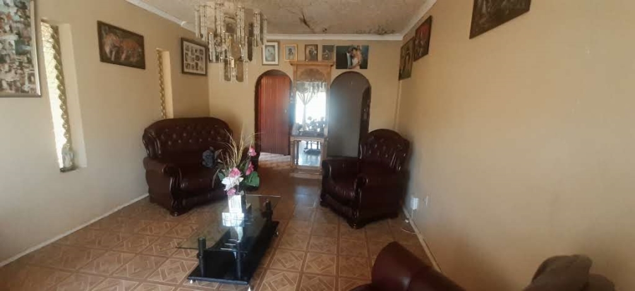 4 Bedroom Property for Sale in Birchleigh Gauteng