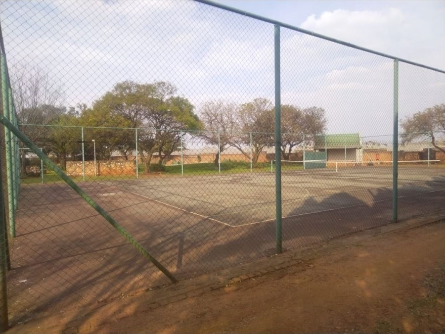 0 Bedroom Property for Sale in Elandsfontein SH Gauteng