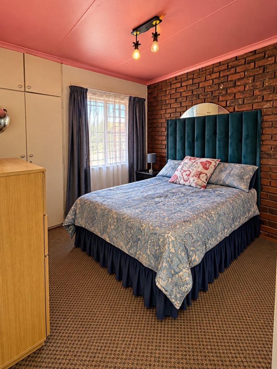 2 Bedroom Property for Sale in Brakpan Central Gauteng