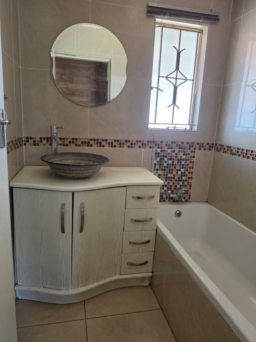 3 Bedroom Property for Sale in Mahube Valley Gauteng
