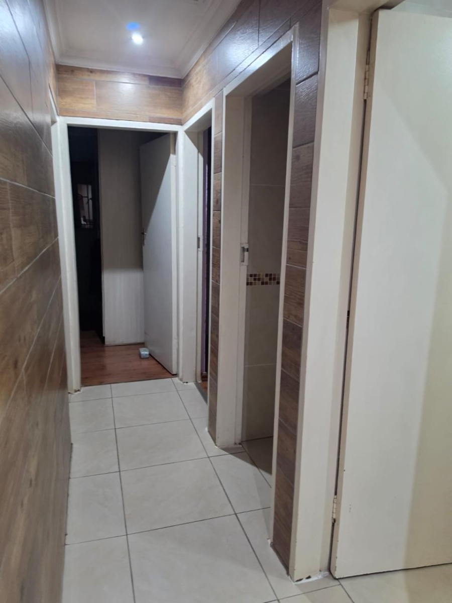 3 Bedroom Property for Sale in Mahube Valley Gauteng