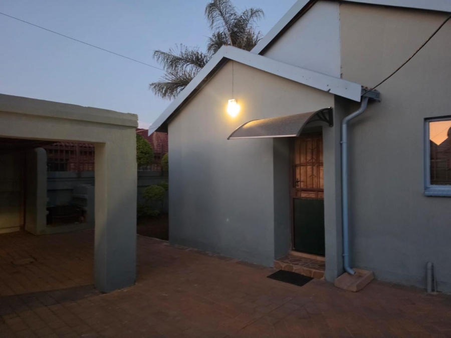 3 Bedroom Property for Sale in Mahube Valley Gauteng