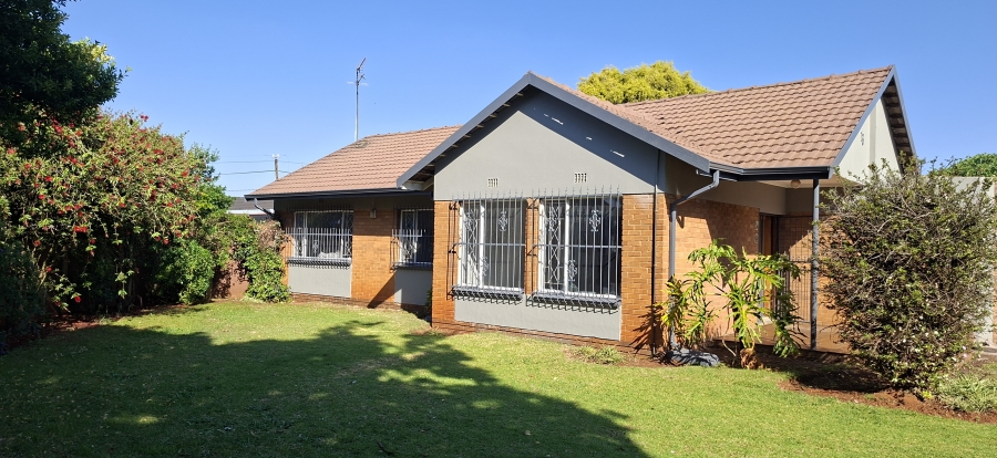 3 Bedroom Property for Sale in Edelweiss Gauteng