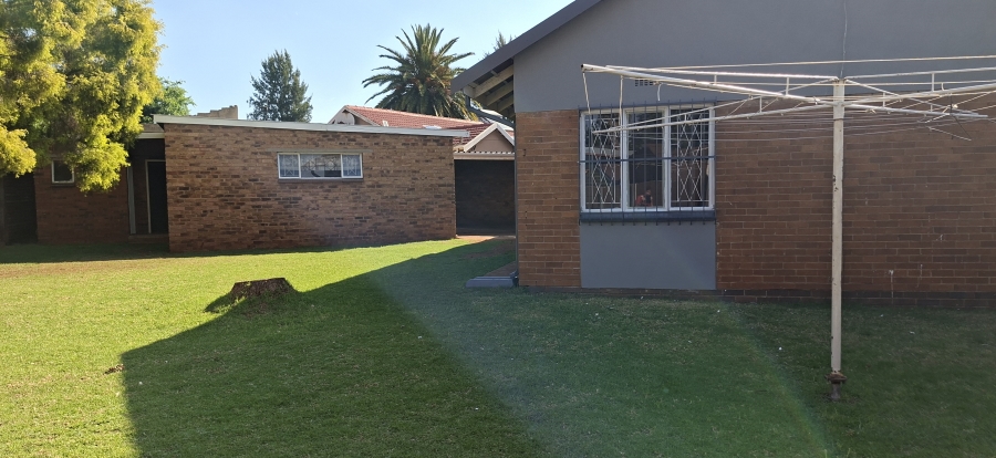 3 Bedroom Property for Sale in Edelweiss Gauteng