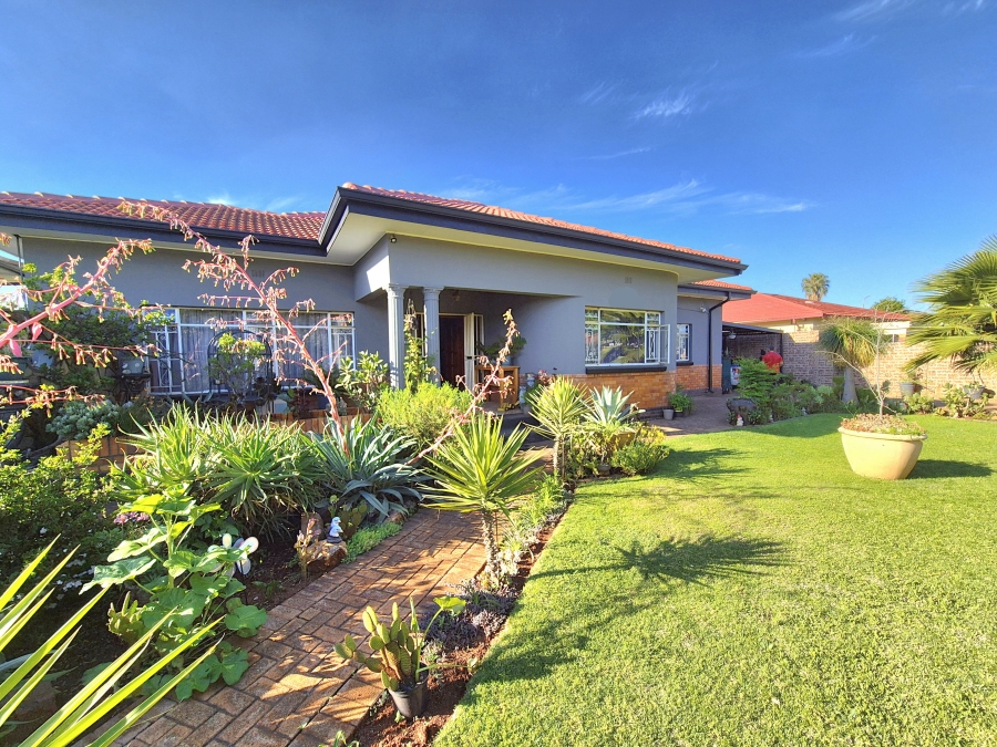3 Bedroom Property for Sale in Dalview Gauteng