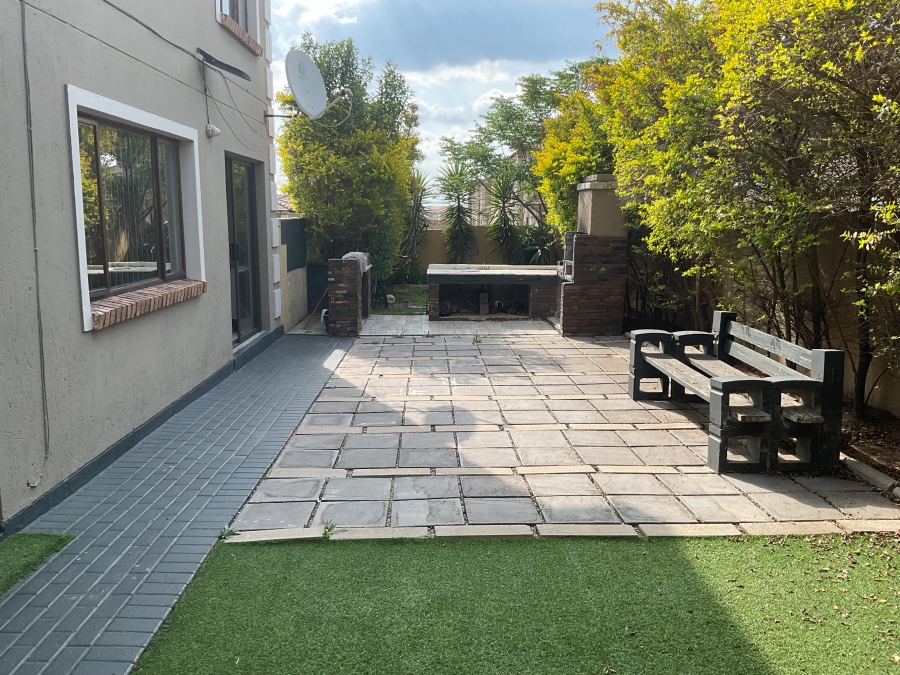 3 Bedroom Property for Sale in The Reeds Gauteng