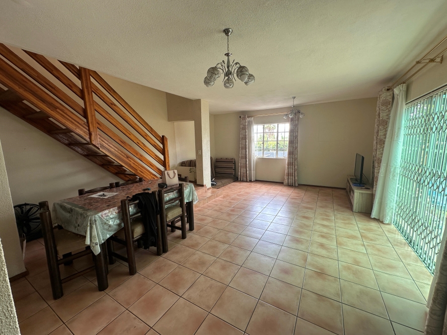 2 Bedroom Property for Sale in Halfway Gardens Gauteng