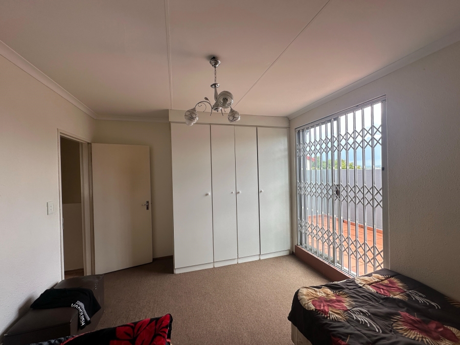2 Bedroom Property for Sale in Halfway Gardens Gauteng