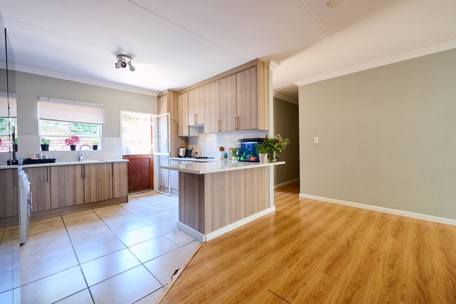 3 Bedroom Property for Sale in Halfway Gardens Gauteng